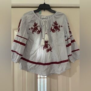 Embroidered 3/4 length sleeve top